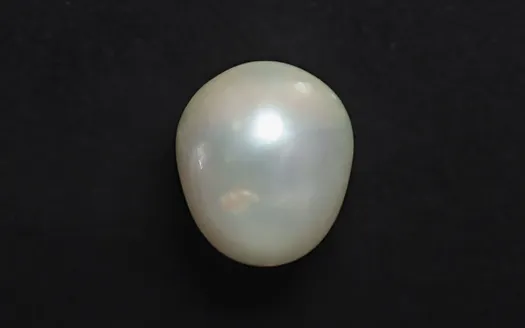 Keshi Pearl - 2.72 Carats