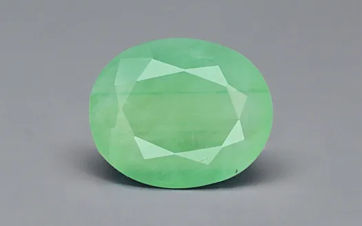 Emerald 12x10 MM - 4.99 Carats