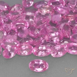26. 0.31ct Pink Sapphire Oval VS